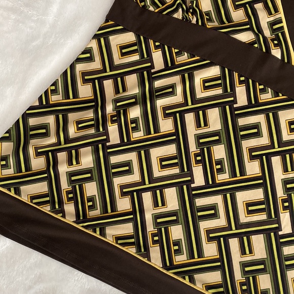 Ann Taylor LOFT geometric brown and green kimono style blouse - Picture 3 of 16